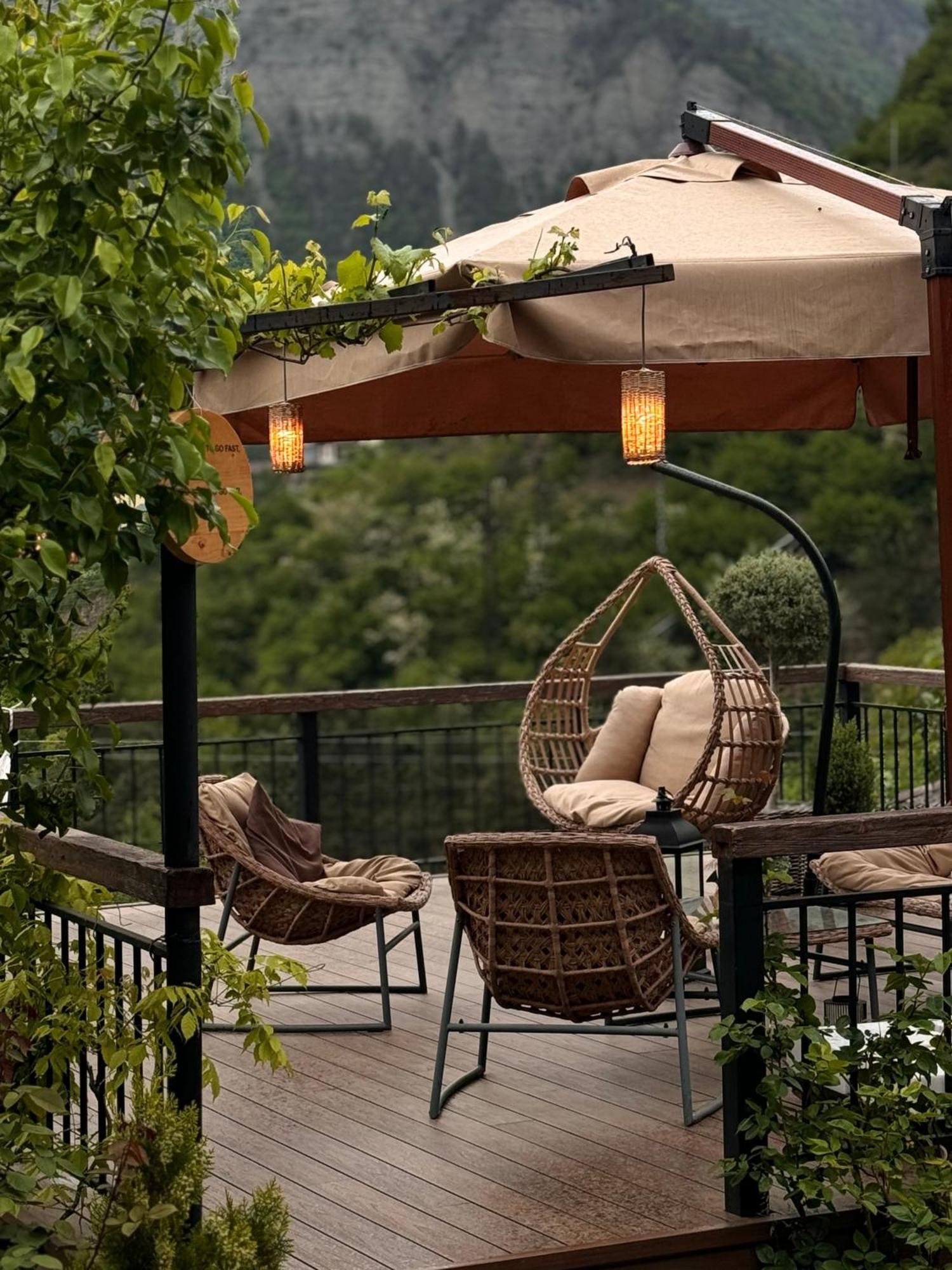 Hotel Borjomi Verde מראה חיצוני תמונה