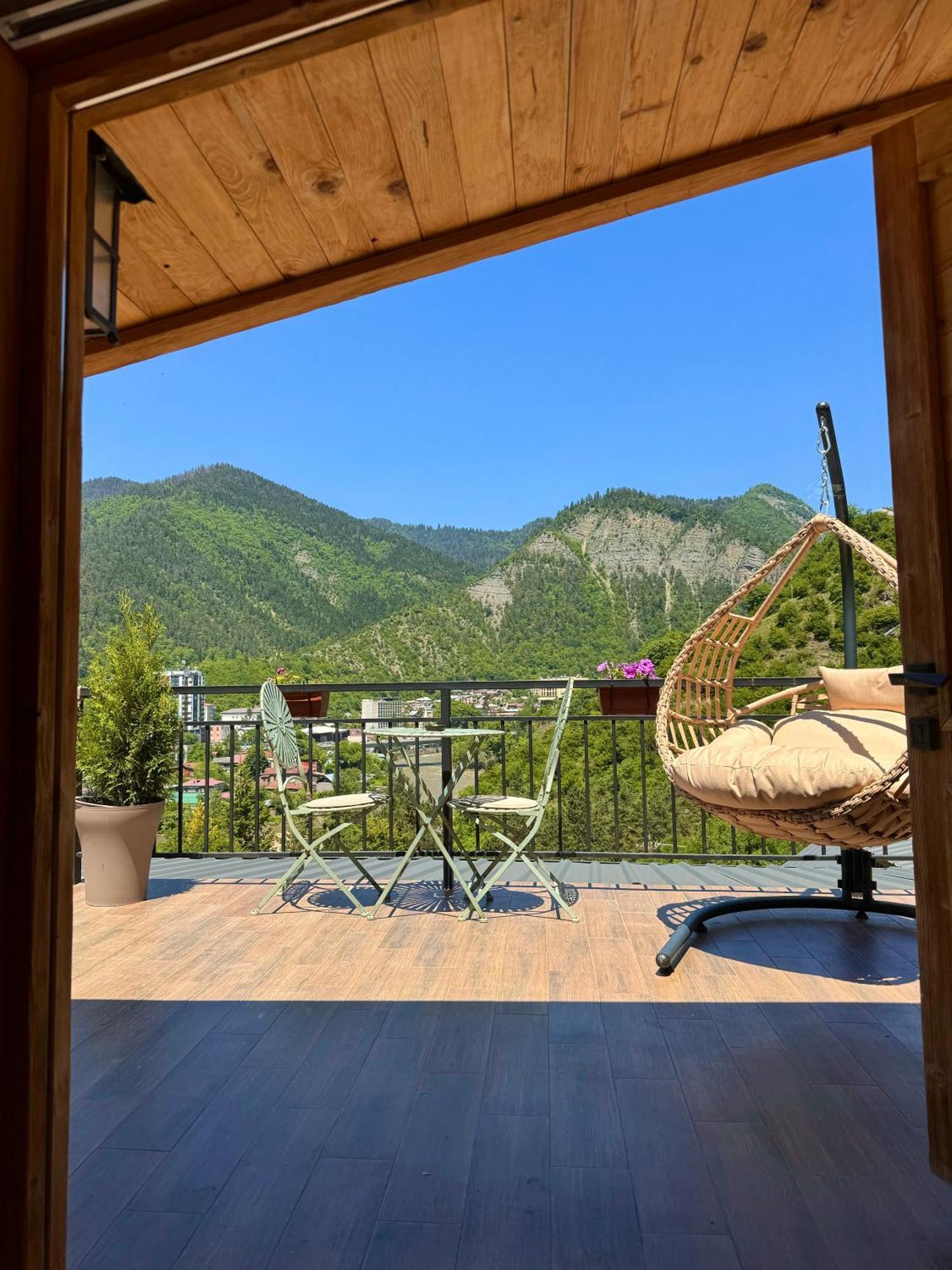 Hotel Borjomi Verde מראה חיצוני תמונה